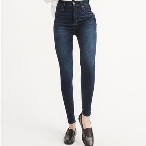 Dark Wash High-Rise Skinny Jeans